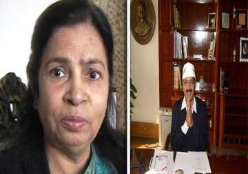 delhi govt proposes name of maitreyi pushpa for dcw top post