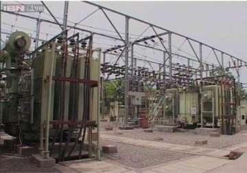 delhi power crisis averted discoms clear dues to ntpc