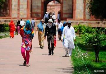 delhi s hottest august day in 12 years no relief soon