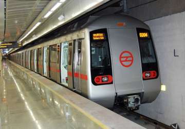 delhi metro to induct eight coach trains by december