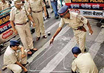 delhi police promises no harassment if accident victim is taken to hospital