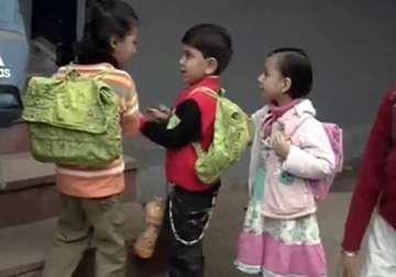 delhi schools to collect rs 1 200 cr through nursery form sales says assocham
