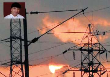 delhi blames up punjab and haryana for grid collapse