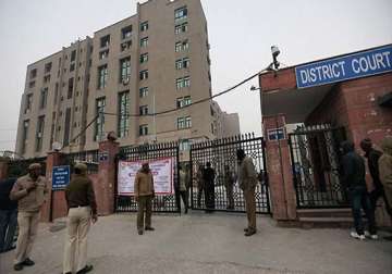 delhi fast court begins trial of gang rape accused