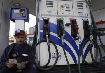delhi govt may consider cutting taxes on petrol