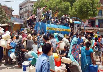 delhi govt planning to privatise water sector