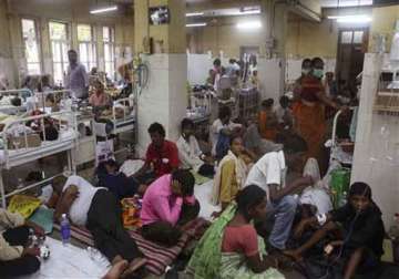 dengue leaves over 120 agra prisoners ill