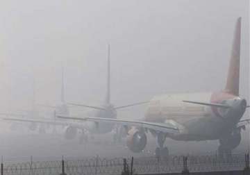 dense fog at delhi airport flight operations hit