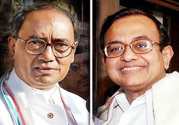 digvijay backs chidambaram in 2g scam