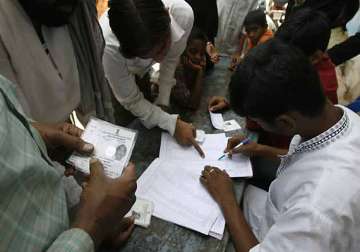 ec extends polling time in karnataka polls