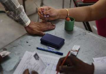 ec orders repoll in five polling booths in west bengal
