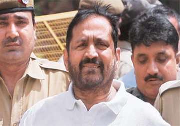 ed questions kalmadi for 6 hours in cwg case