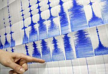 earthquake rocks ne states