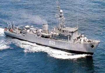 eastern naval command to probe fire on ins konkan