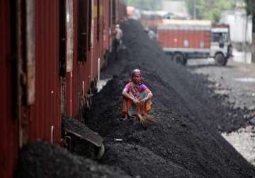 efforts on to expedite rail projects for coal movement