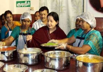 fame of amma canteens head to egypt