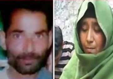 family of dead prisoner demands body from pak