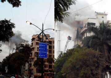 two dead 4 injured in 12 storeyed residential building blaze in thane