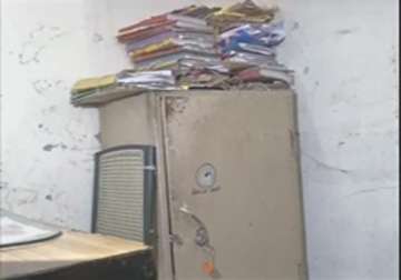 firing at dtc headquarters in delhi none injured
