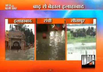 flood woes in up and jharkhand