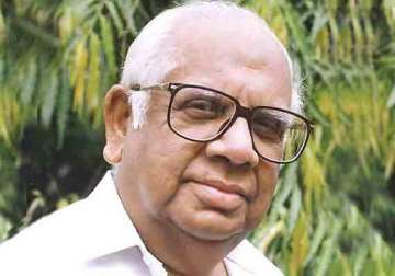 former lok sabha speaker somnath chatterjee defends justice ganguly