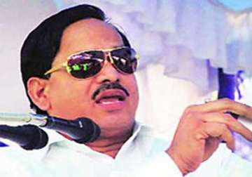 four and half chief ministers running up says bsp leader