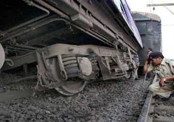 four coaches of lalkuan express derail in lucknow