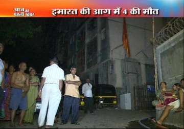 four dead six injured in mumbai vikhroli building fire