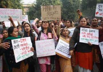 gangrape protests shift to jantar mantar