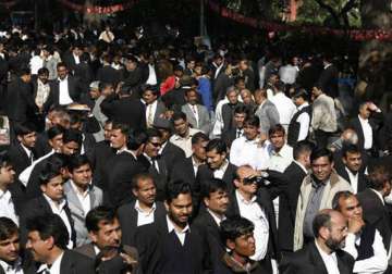 ghaziabad lawyers agitation turns violent