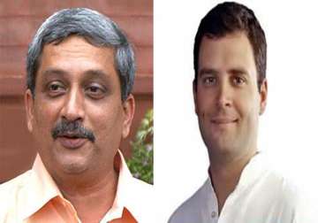 goa cm takes dig at rahul over poor roads in amethi