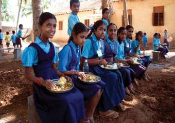 goa govt may suspend mid day meal scheme for review