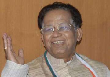 gogoi convenes meeting to discuss post flood situation