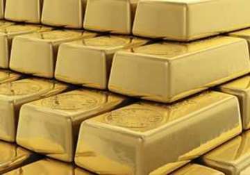 gold bar seized from passenger at hyderabad airport