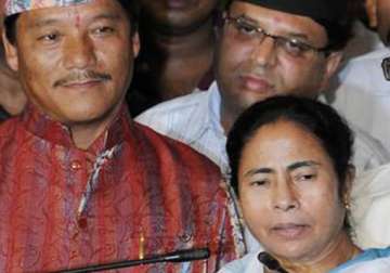 gorkhaland accord does not mean division of bengal says mamata