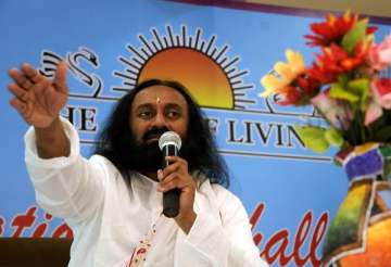 government schools are factory of naxalism privatize them says sri sri ravishanker