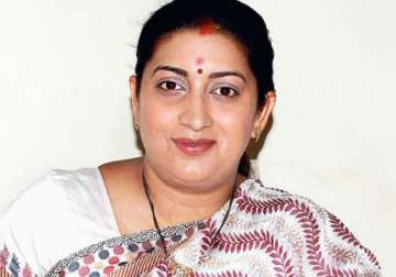 govt putting pressure on team anna to oppose bjp irani