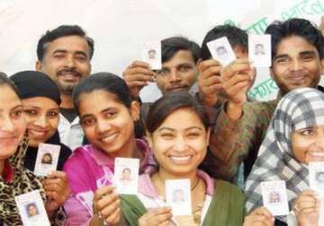 gurgaon voters praise clean polling stations.