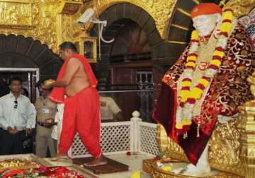 hc asks maharashtra to set up new panel for shirdi trust