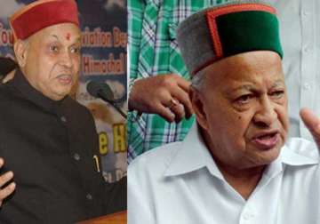 hp ministers slam dhumal for targeting virbhadra