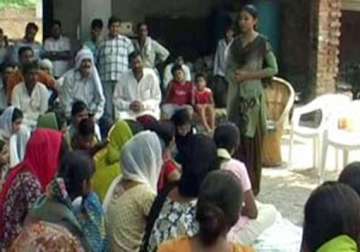 mahapanchayat condemns idea of reducing marriageable age