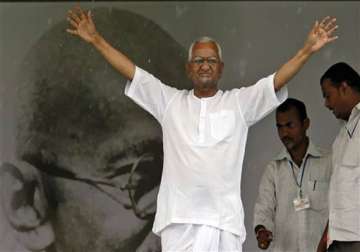 hazare to continue protest for strong anti corruption law