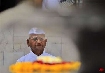 hazare wants firs against 14 cabinet ministers by aug