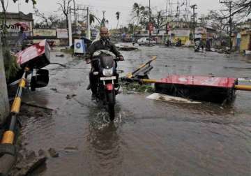 heavy rains wreak havoc in andhra 17 dead