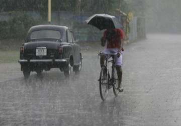 heavy rains forecast in west bengal