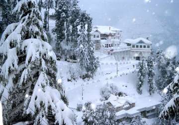 himachal gets season s first snowfall keylong records 7 deg c
