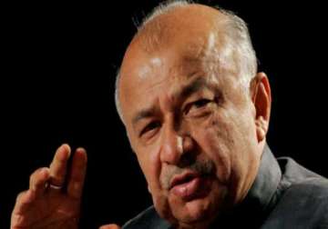 home ministry file to probe into shinde s gaffe disclosing rape victims names missing