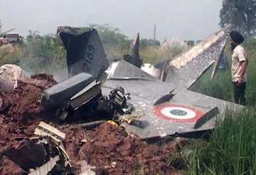 iaf mig 21 crashes in rajasthan pilot ejects safely