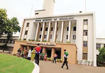 iit kharagpur announces short term courses with international faculty