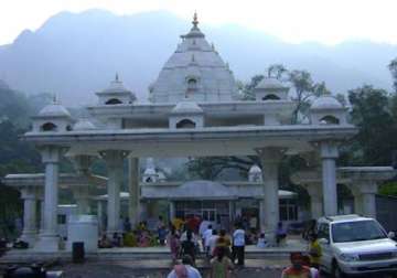 inclement weather hits vaishno devi pilgrimage